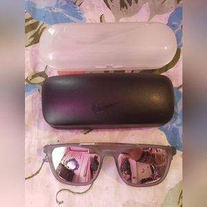Nike Windfall Sunglasses 🕶
